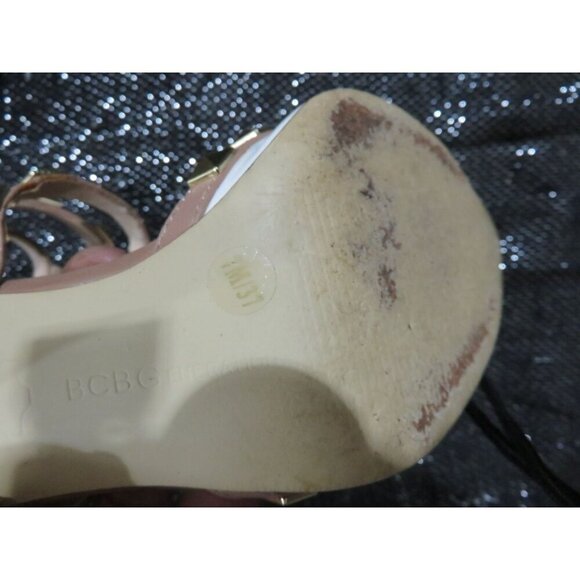 BCBG Paris Darron Rockstud Studded Patent Leather Pointed Toe Strappy Pump 37 7 - Picture 12 of 12